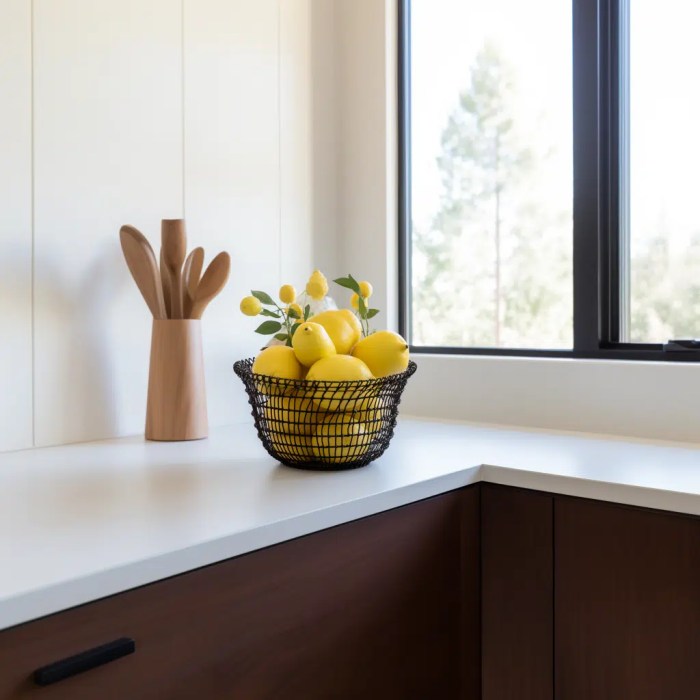 Corner kitchen counter decor