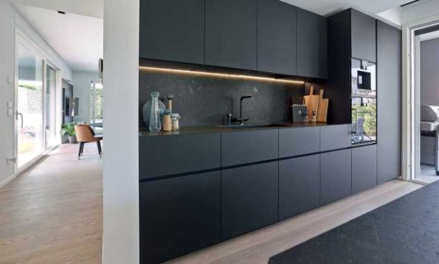 Modern kitchen cabinet decor