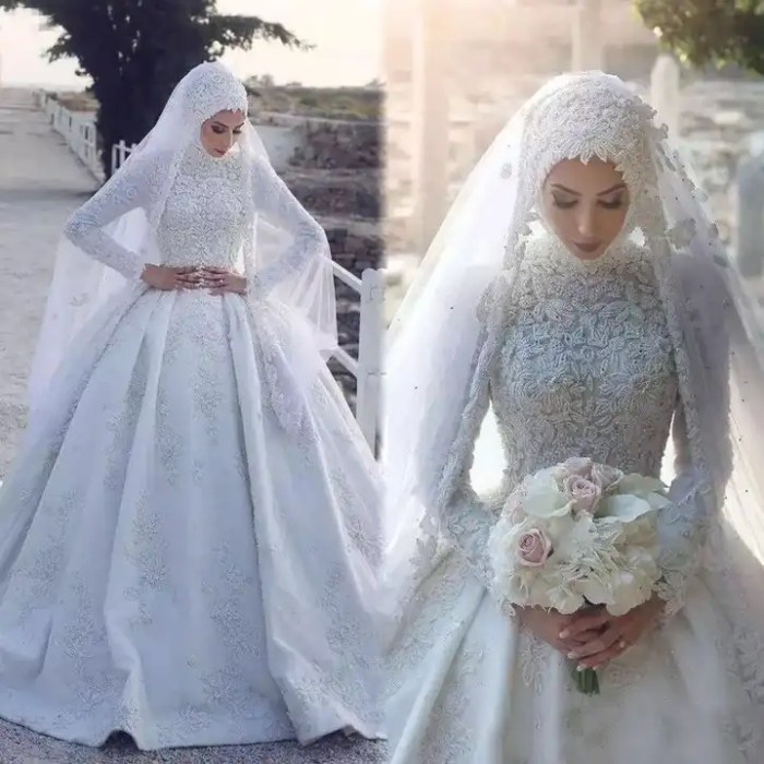 Women's fall wedding dress