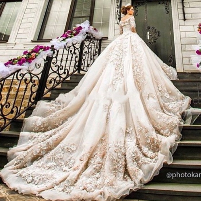 Detachable cathedral train wedding dress