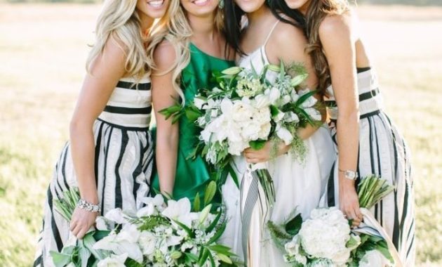 Emerald green dress for wedding plus size