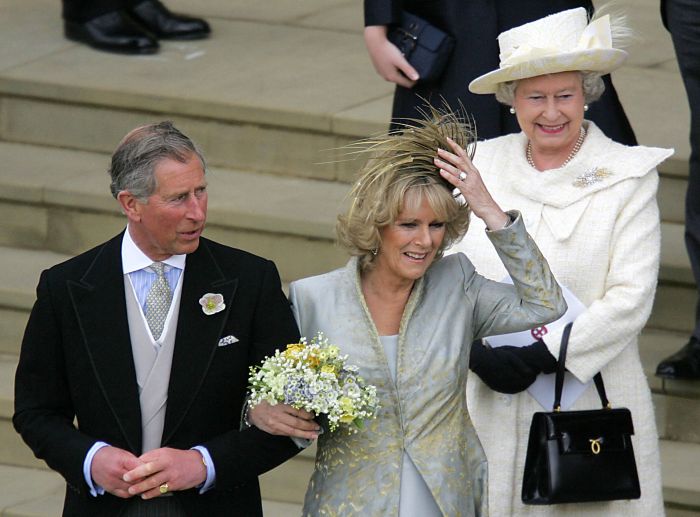 Duchess of cornwall wedding dress